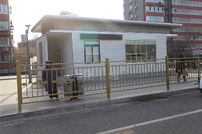 大型房屋辦公室崗?fù)ひ淹度氡本┠险镜貐^(qū)使用！
